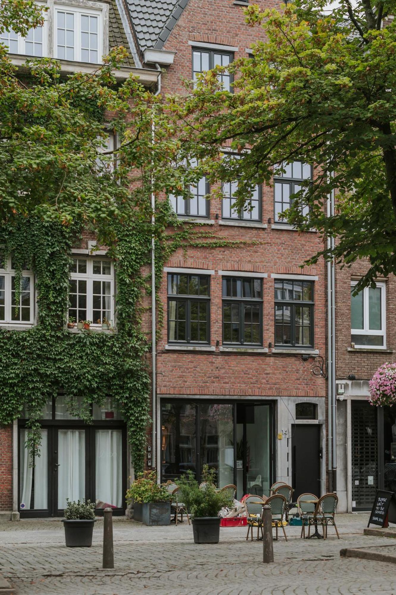 Shway - The Proof Reader Appartement Antwerpen Buitenkant foto