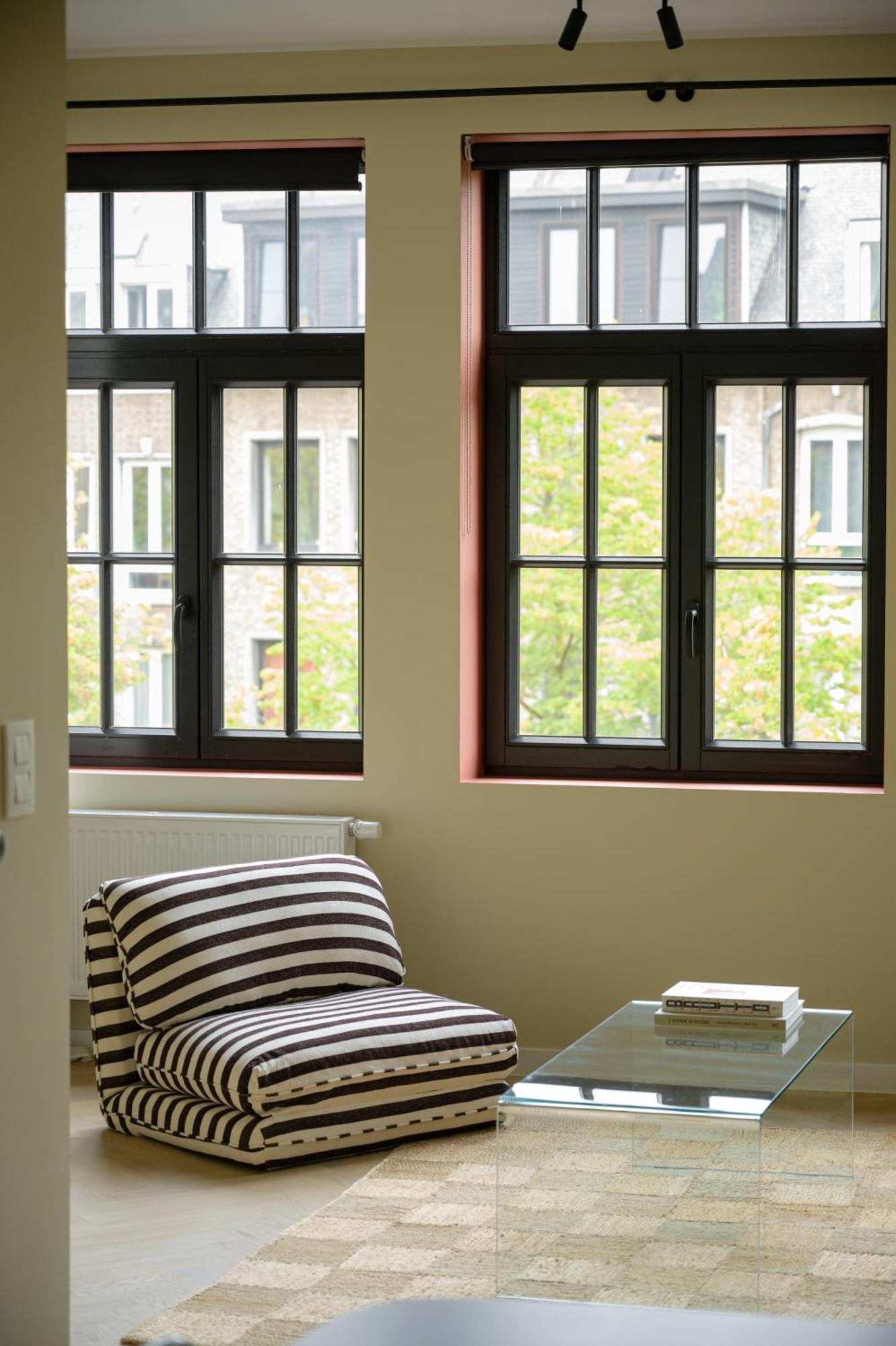 Shway - The Proof Reader Appartement Antwerpen Buitenkant foto